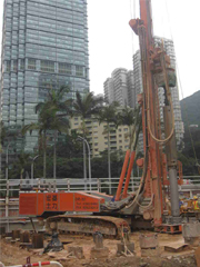 HD325P Drilling with 18'' DTH Hammer and 610mm Underreamer